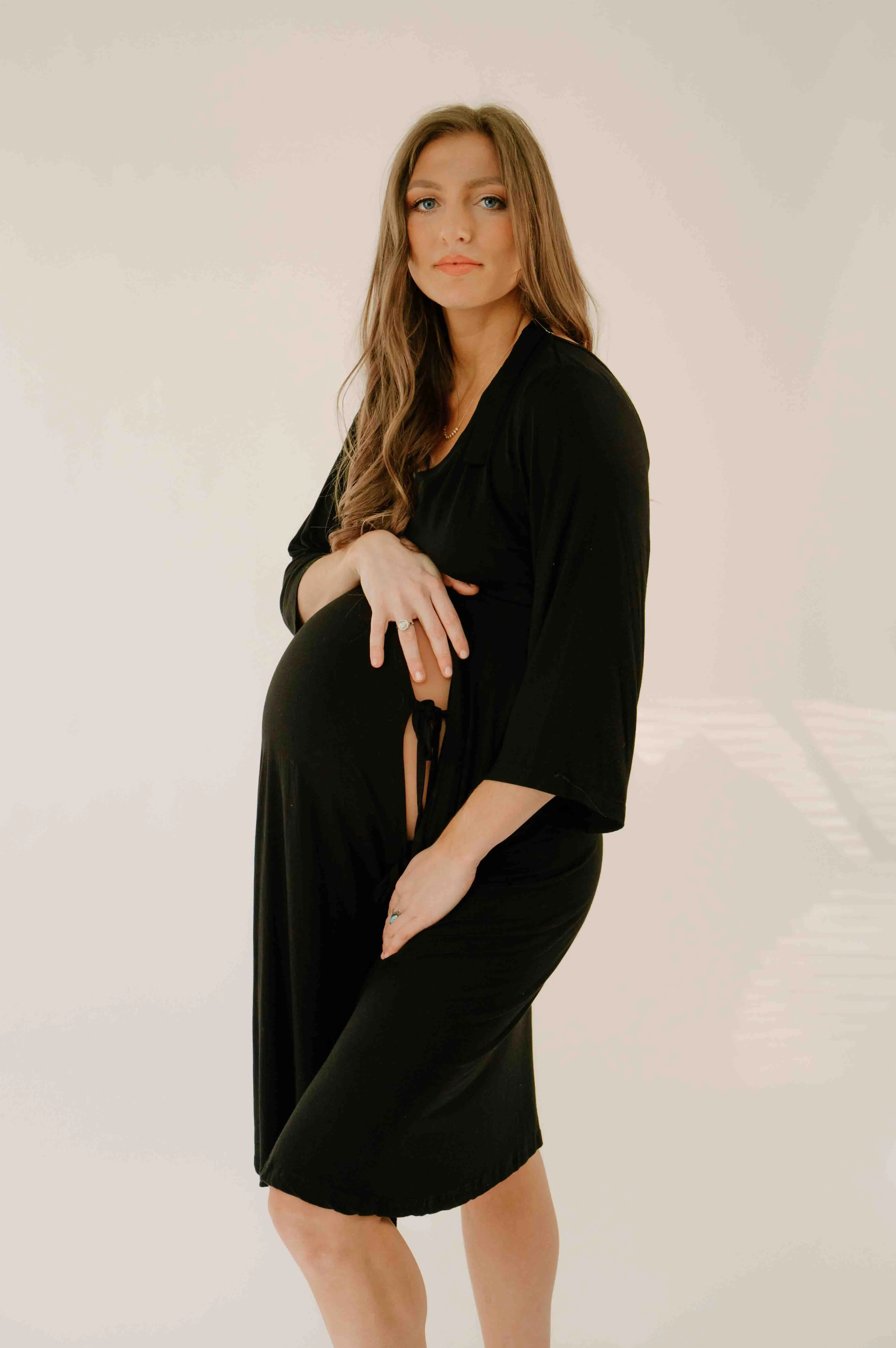 Lila Labor & Postpartum Gown in Black