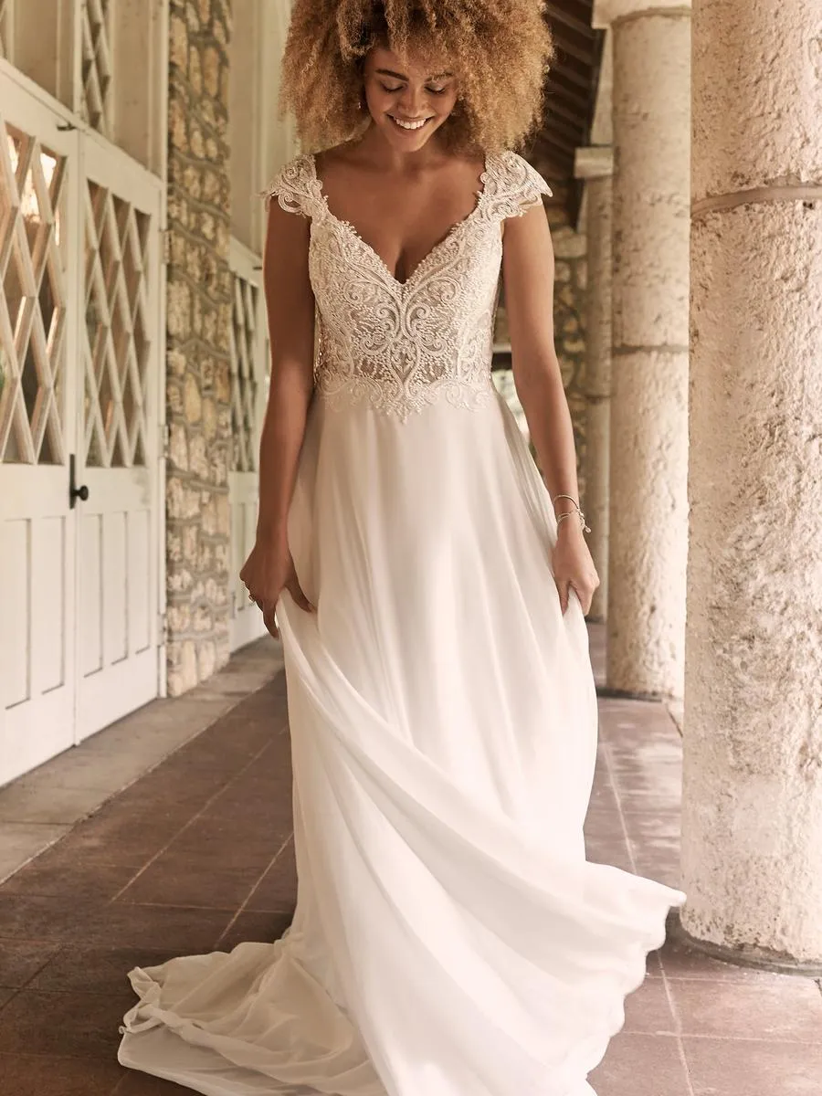 Maggie Sottero Designs Dress 21MT378