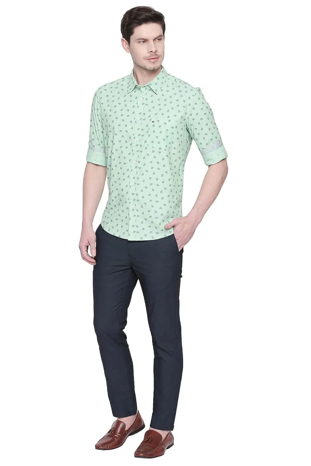 Slim Fit Fil A Fil Printed Shirt