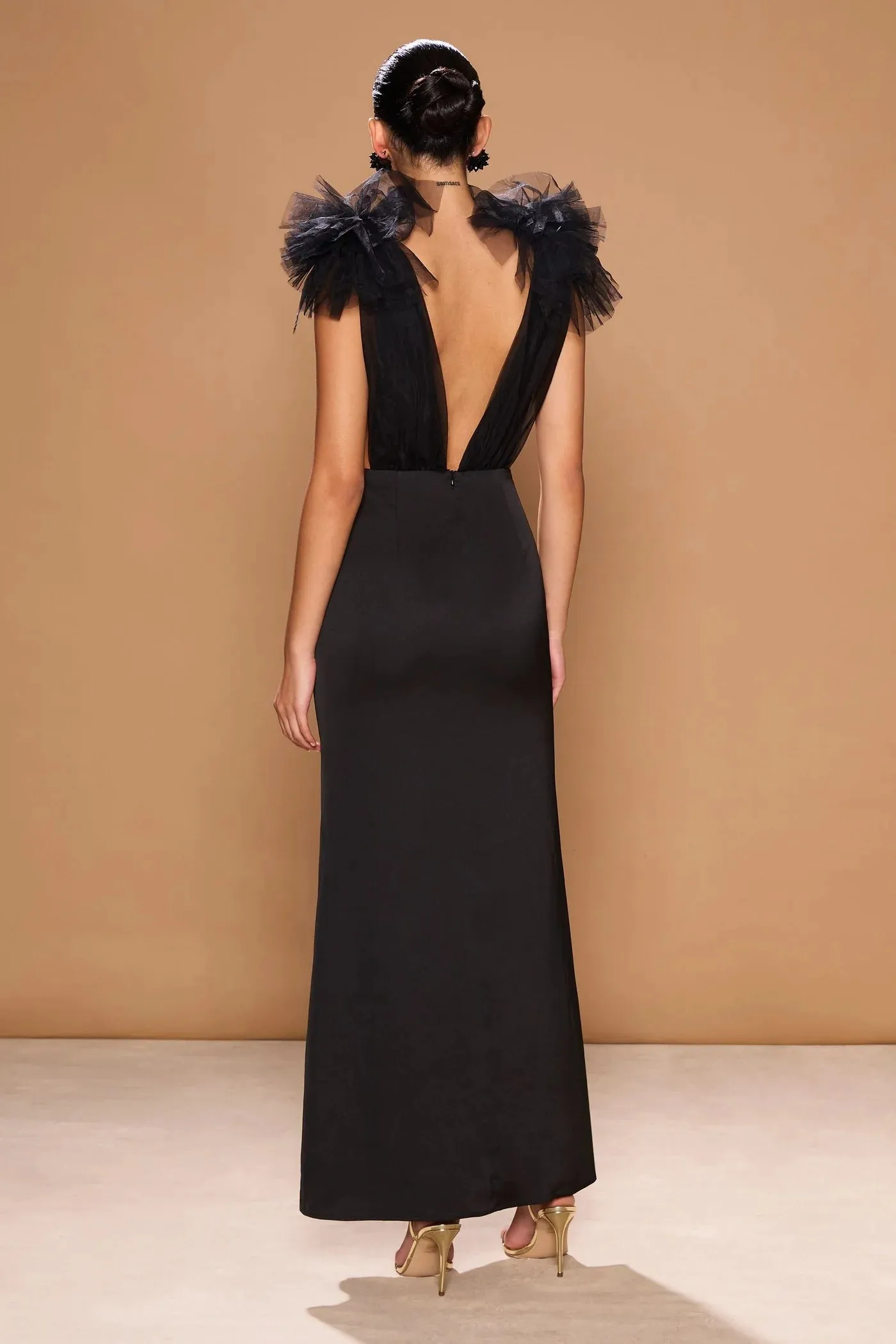 Sonya Como Gown - Black